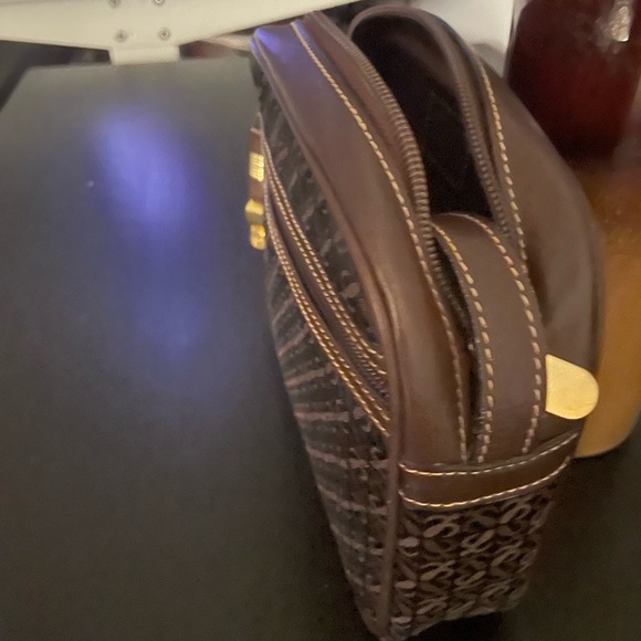 Authentic vintage Pre owned Loewe Camera bag - Picture 9 of 14